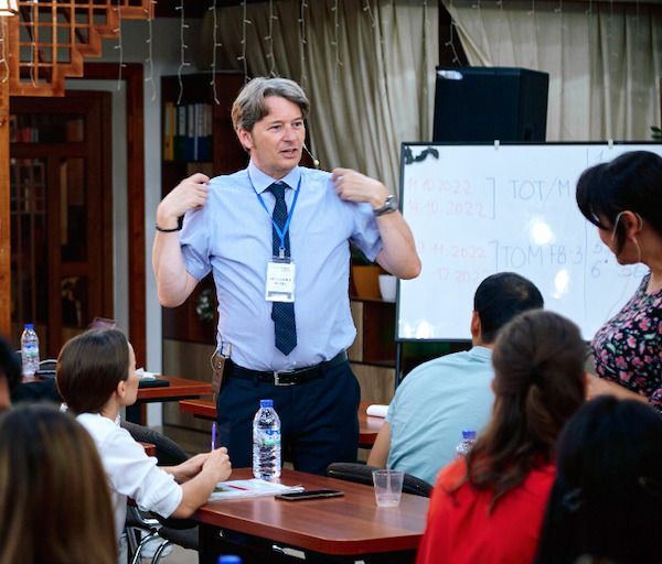 Mentor-Mentoring-Uzbekistan-Business-Coaching-Alexander-Muxel-Consulting-Seminar-Business-Angel-2022.09.21.