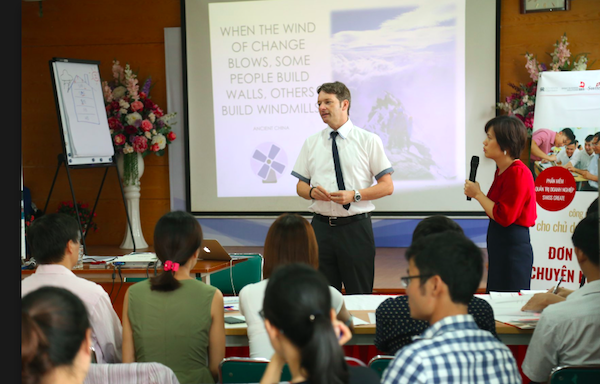 Vietnam-Marketing-Training-SBS-Teacher-Alexander-Muxel-Consulting-Smart-Business-Solutions-Vorschau-2018-08-18