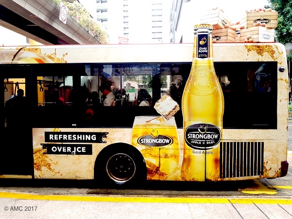suedostasien-alexander-muxel-consulting-bus-ad-strongbow buswerbung